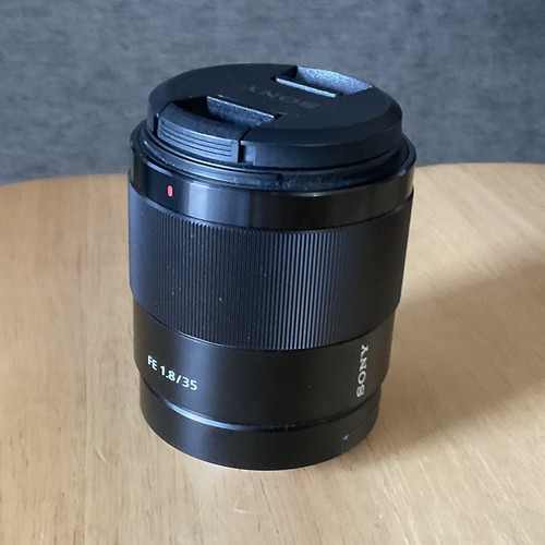 Sony f1 8 - sony, fe