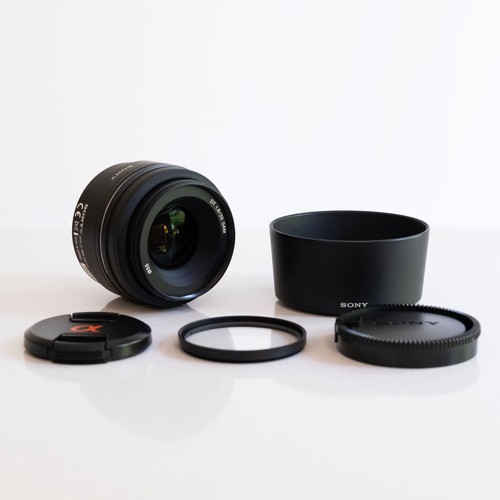 Dt35mm sam sal35f18 - f1.8,